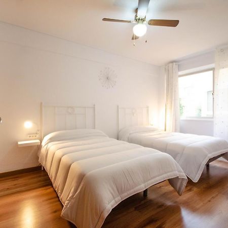 Apartamento Pez Espada ตอร์เรโมลิโนส ภายนอก รูปภาพ